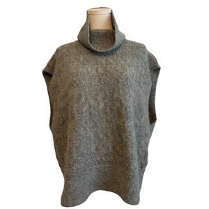 Old Navy‎ Sweater Vest Womens Size XL Gray Turtleneck Soft Fuzzy Cable Knit Fall